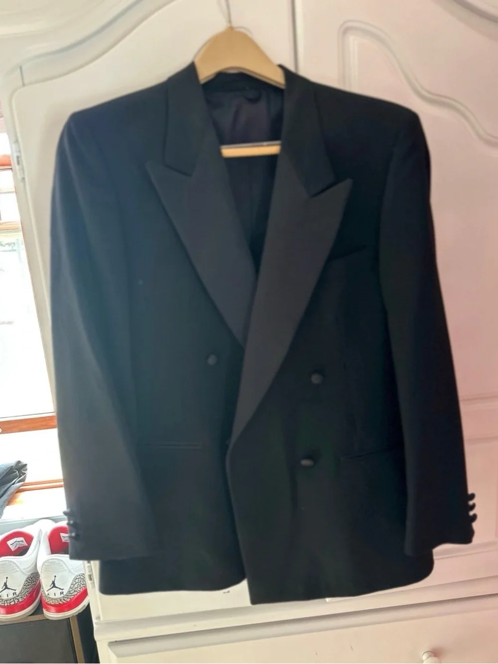 Men’s Italian Black Tuxedo with Matching Pants – Giannino Firenze New York